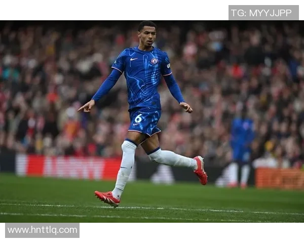 切尔西与阿森纳激战正酣比分悬念迭起精彩瞬间回顾